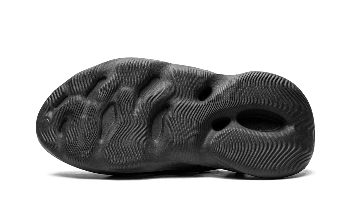 Yeezy Foam Runner "Onyx" HP8739
