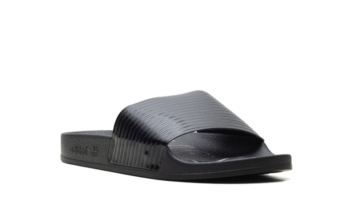 Adilette Slides WMNS "Black" F33934
