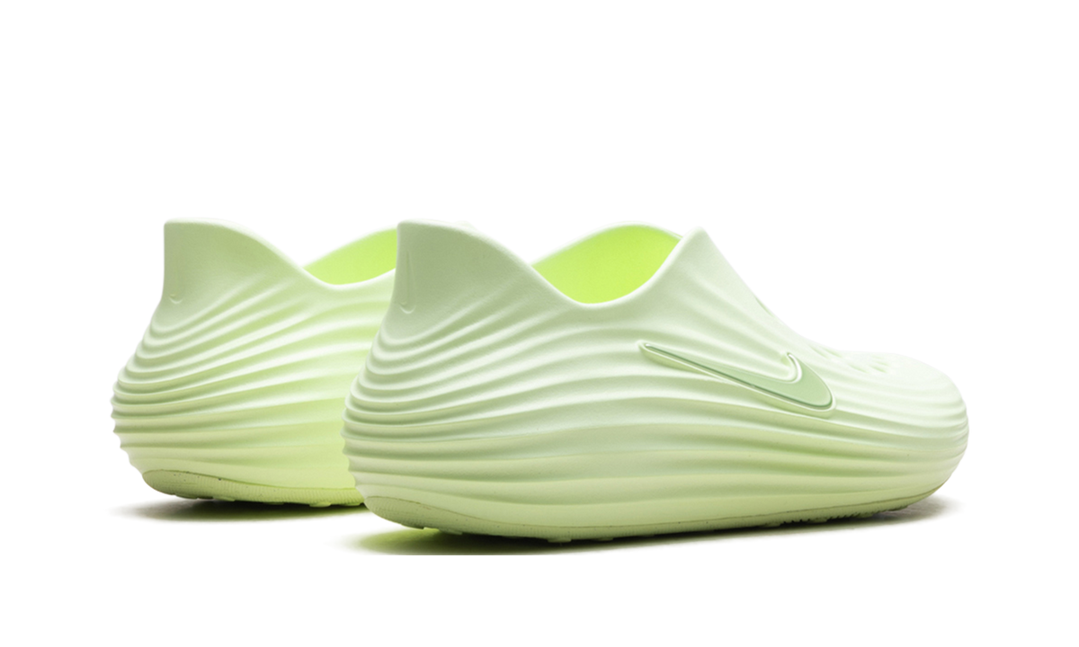 ReactX Rejuven8 WMNS "Barely Volt" HV5062 700
