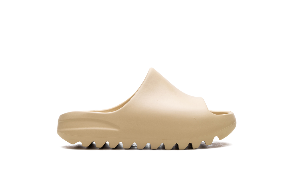 Yeezy Slide Kids "Desert Sand" FW6346