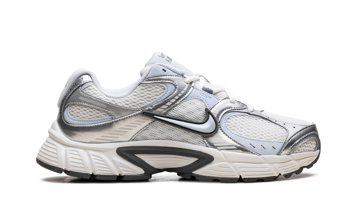 V5 RNR WMNS "Summit White Blue Tint Photon Dust Smoke Grey" HQ7901 103