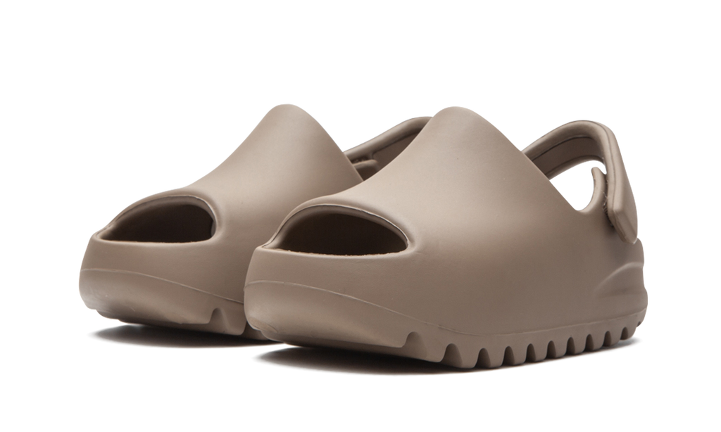YEEZY SLIDE "EARTH BROWN" FV9913