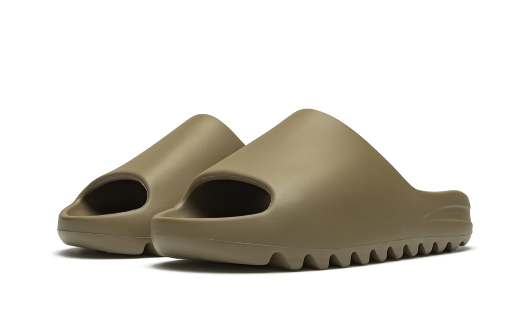 Yeezy Slide "Earth Brown" FV8425