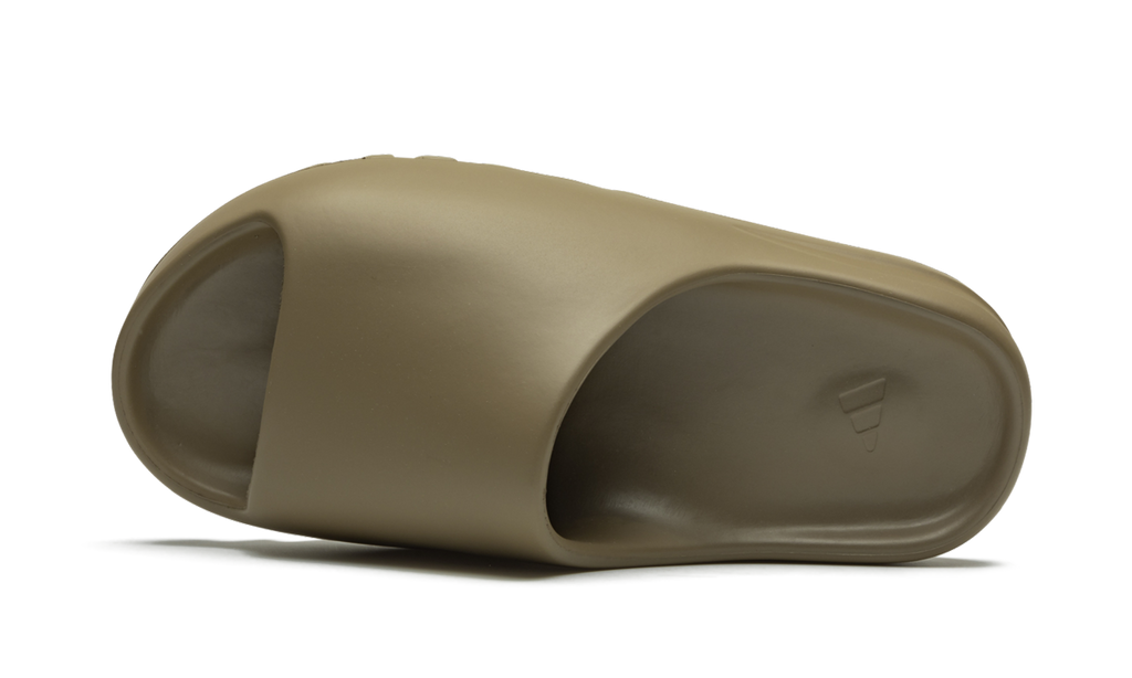 Yeezy Slide "Earth Brown" FV8425