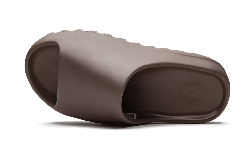 Yeezy Slide "Soot" G55495