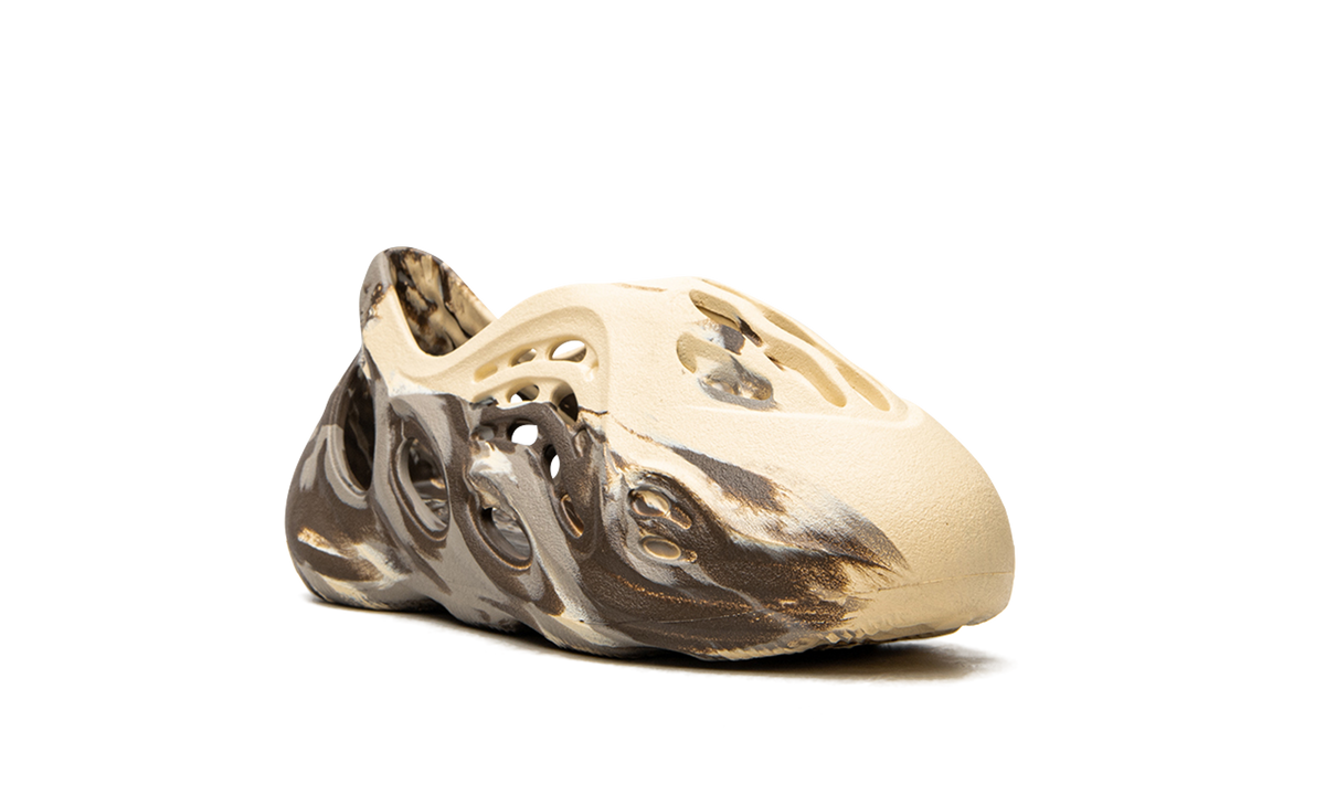 Yeezy Foam Runner MX Kids "Cream" GX8802