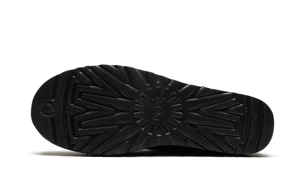 Classic Ultra Mini Boot "Black" 1137391 BLK