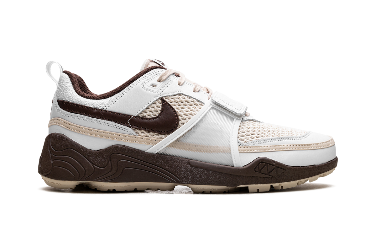 Zoom Field Jaxx "Travis Scott - Light Chocolate" HQ3073 100