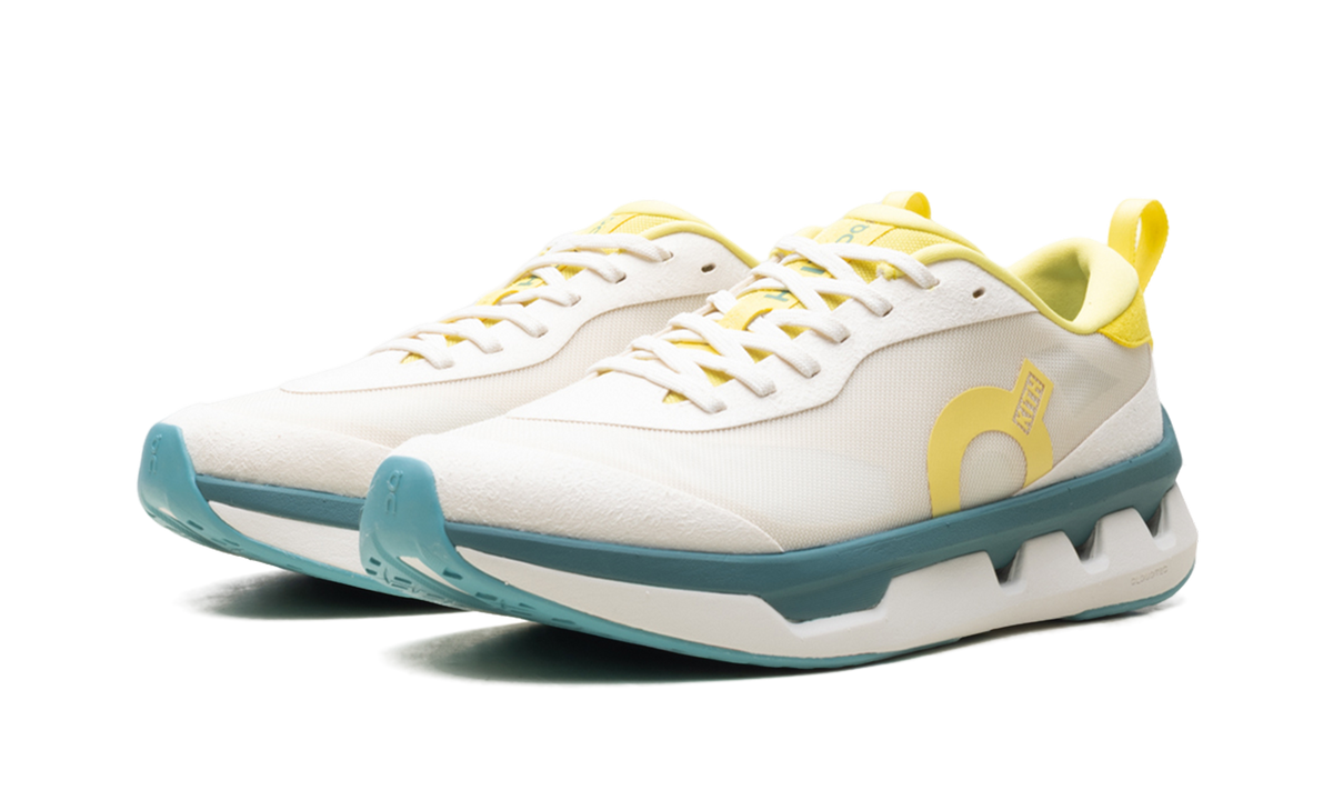 K-Tech 3 WMNS "Kith Ivory Storm" 3WG31090980