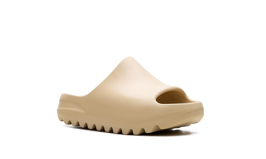 Yeezy Slide Kids "Desert Sand" FW6346