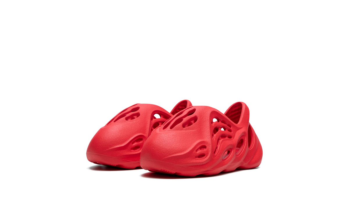 Yeezy Foam Runner Infant "Vermillion" GX1137
