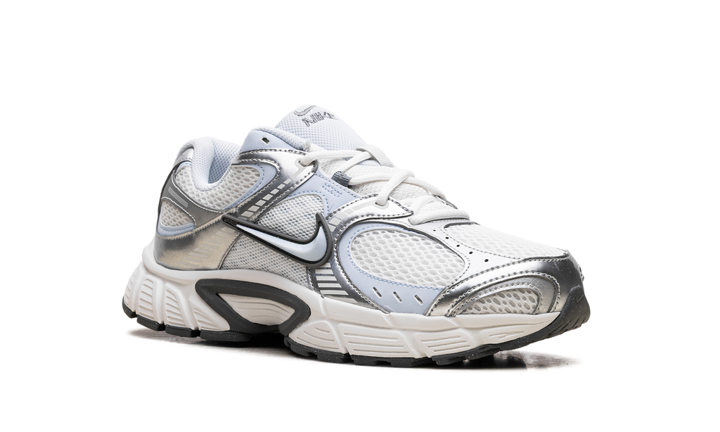 V5 RNR WMNS "Summit White Blue Tint Photon Dust Smoke Grey" HQ7901 103