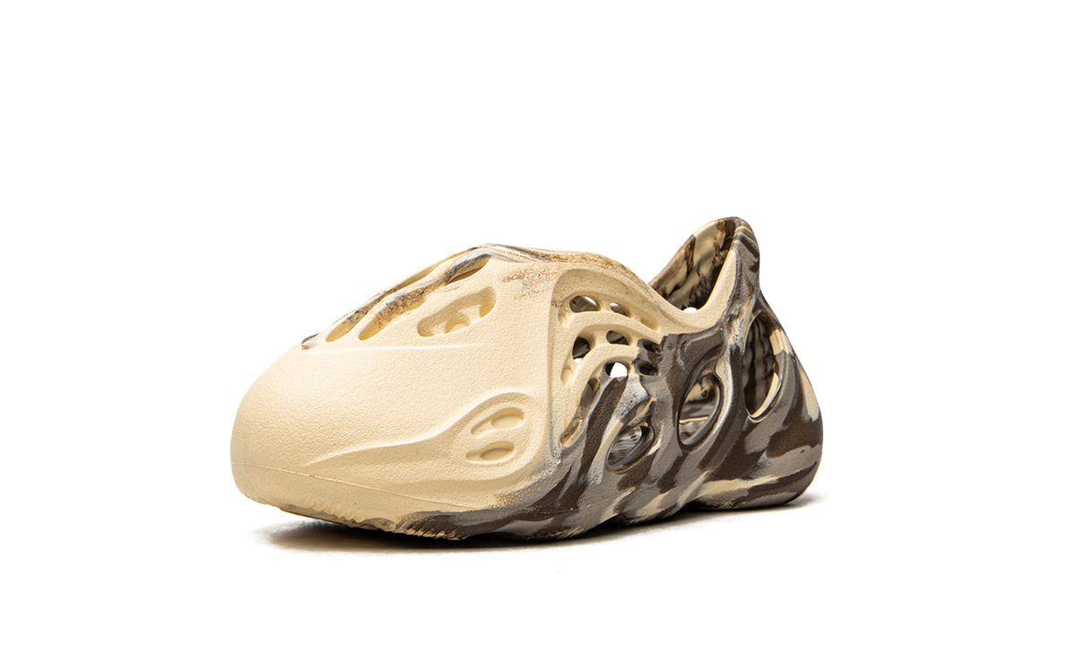 Yeezy Foam Runner MX Kids "Cream" GX8802