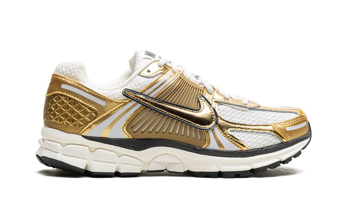 Zoom Vomero 5 WMNS "Metallic Gold" HF7723 001
